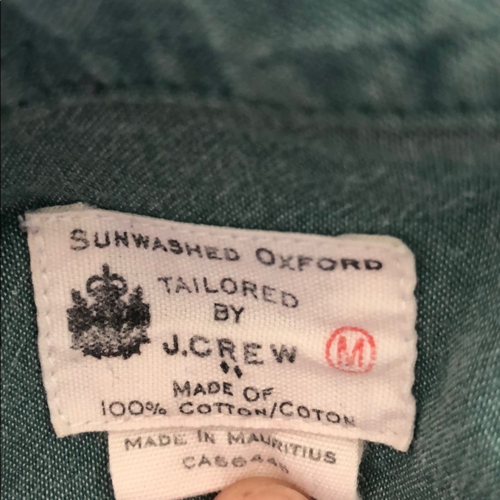 100% cotton button down - Picture 2 of 5